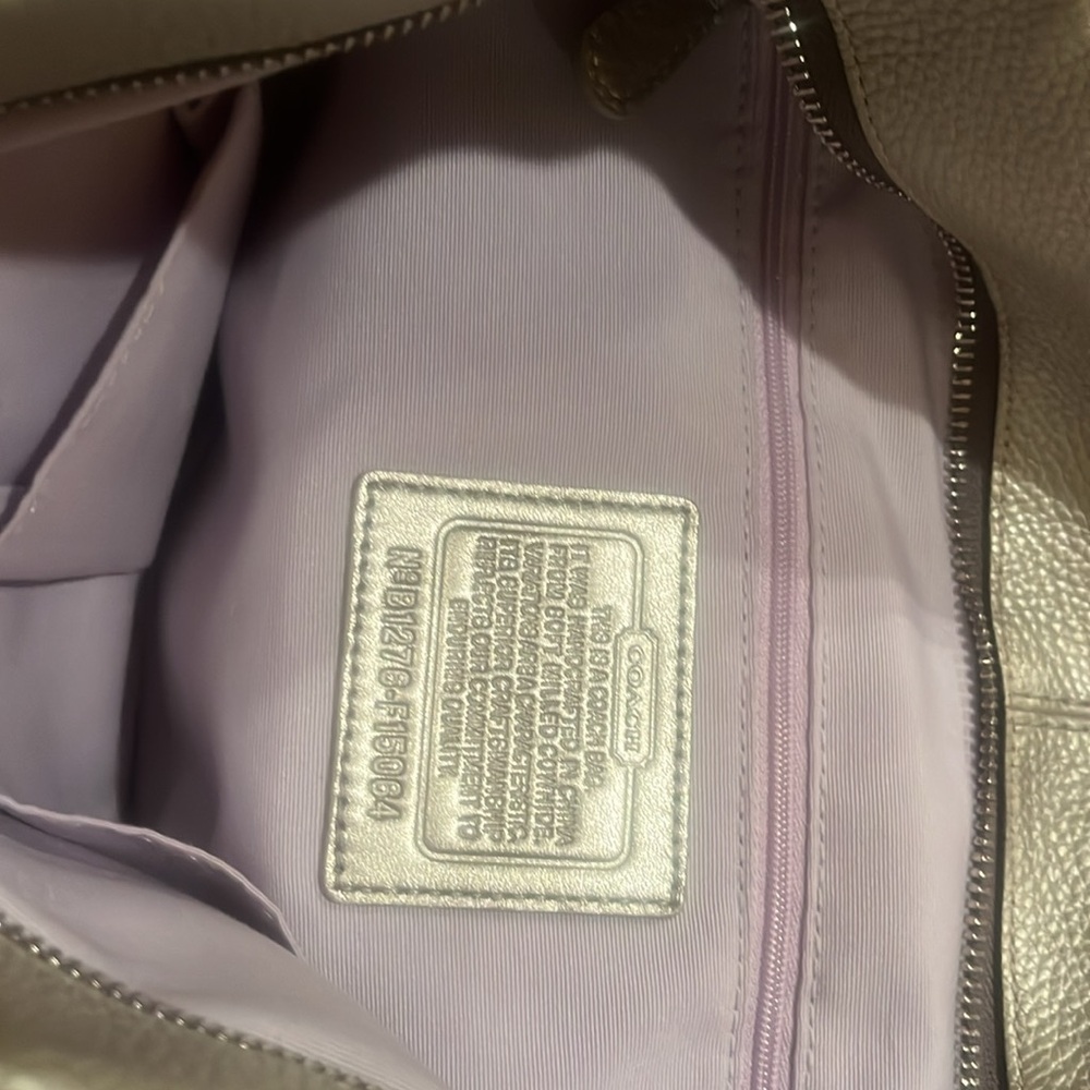 Coach Purse - Picture 5 of 7